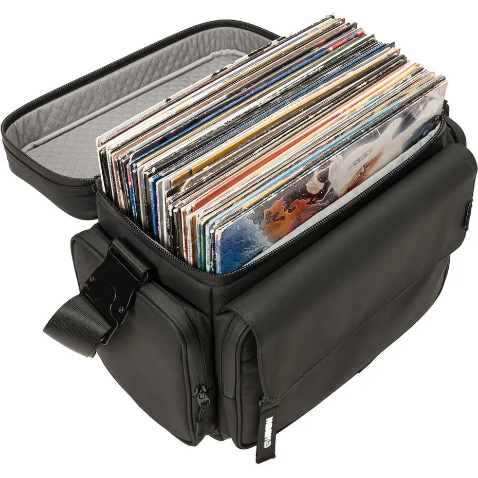 Magma Solid Blaze Vinyl Bag