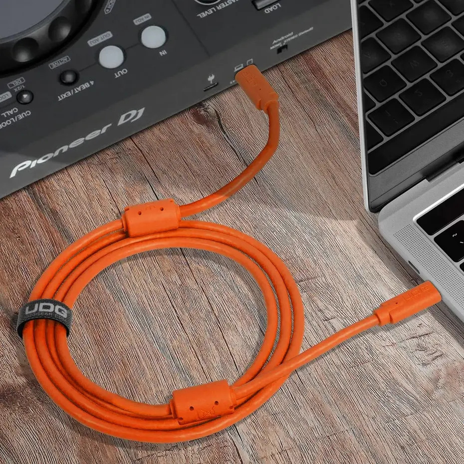 UDG Ultimate Audio Cable USB 3.2 C-C Orange Straight 1.5m