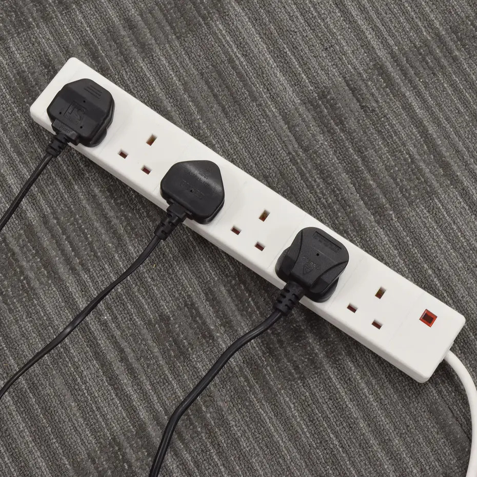 Mercury 6-Gang Extention Lead White 5.0m