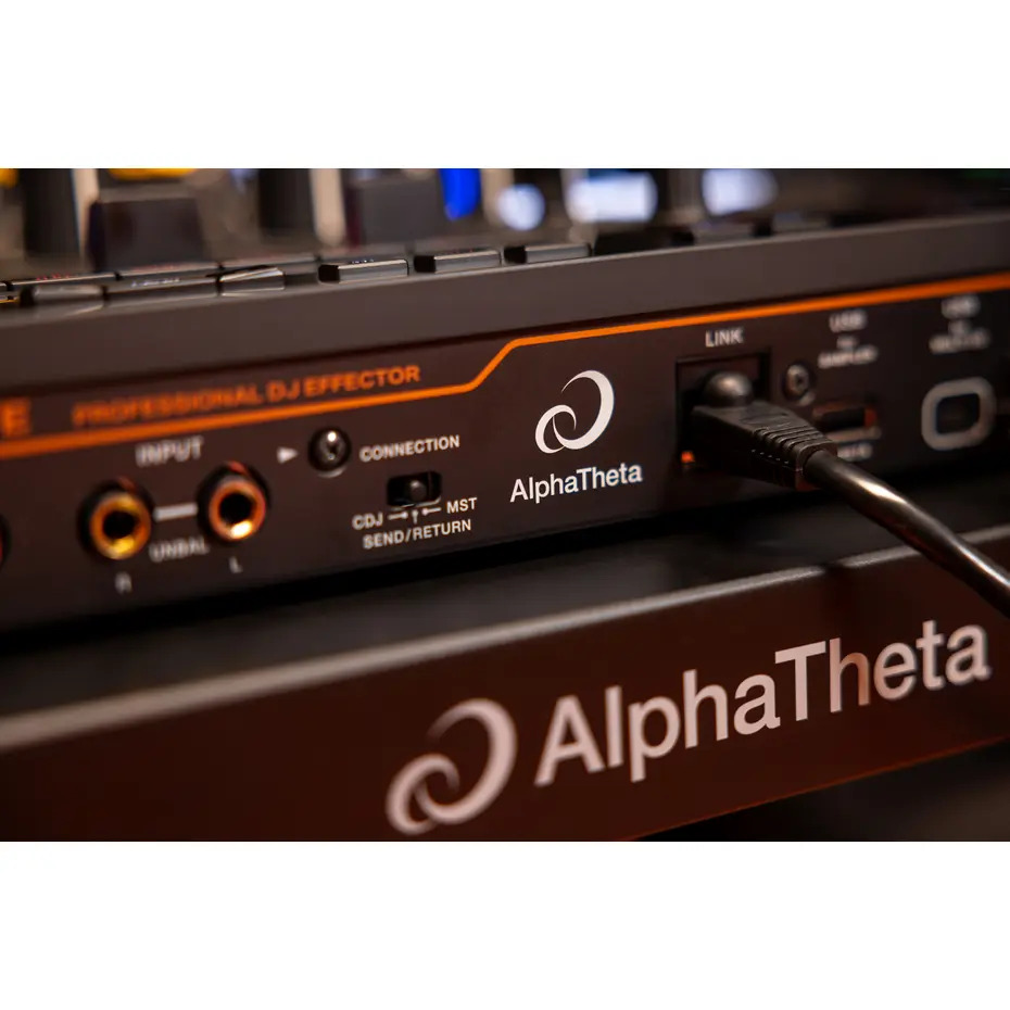 AlphaTheta RMX-IGNITE