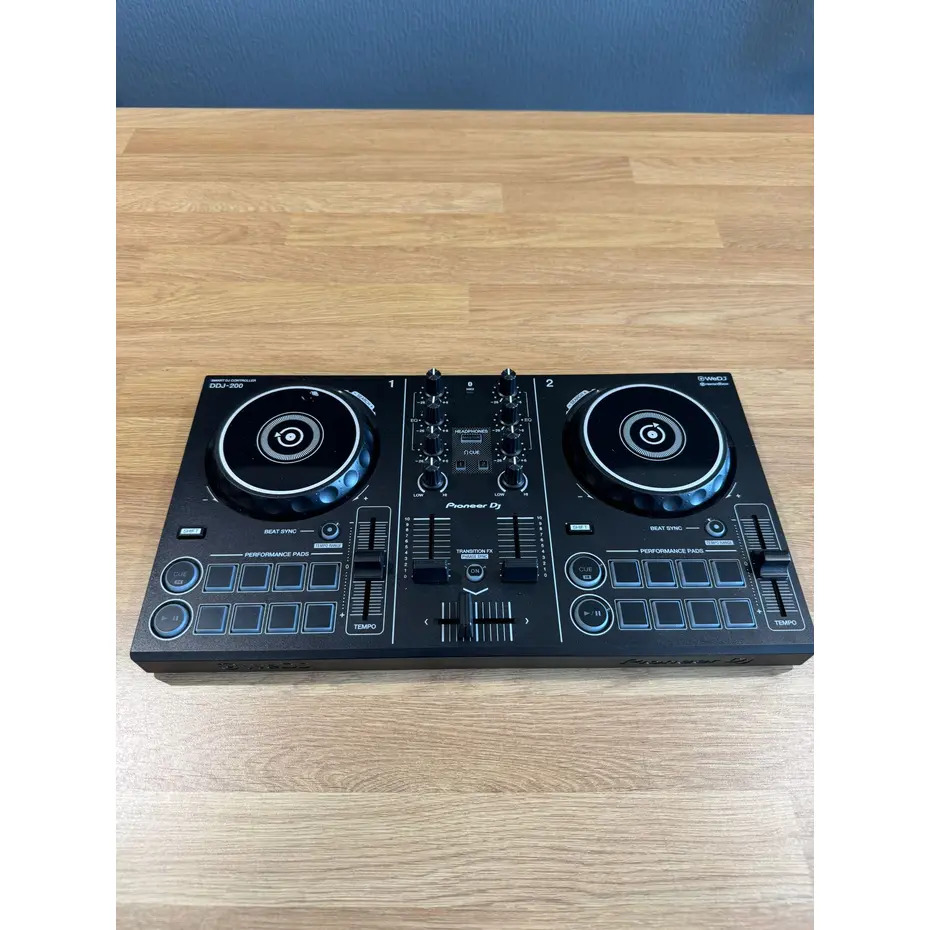 Pioneer DJ DDJ-200 (Ex-Display)