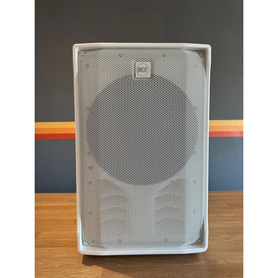 RCF EVOX J8W (B-Stock)