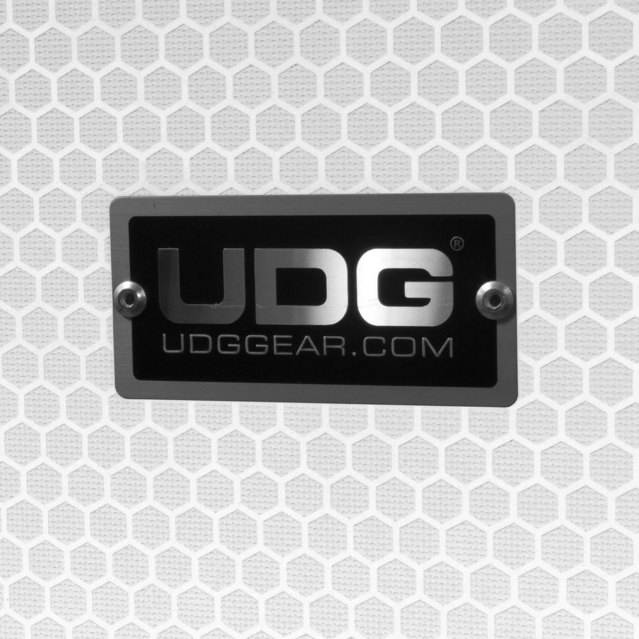 UDG Ultimate Flight Case Portable Z-Style DJ Table Plus (Wheels)